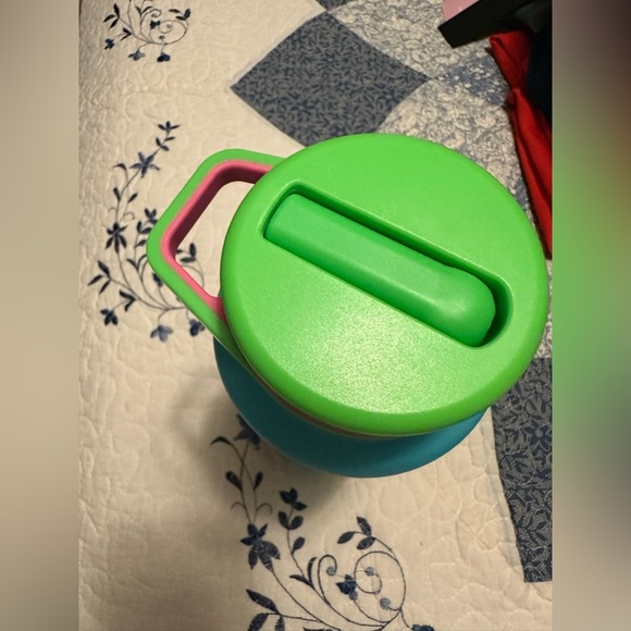 Brumate Vibrant Multicolor Insulated Bottle - Picture 3 of 6